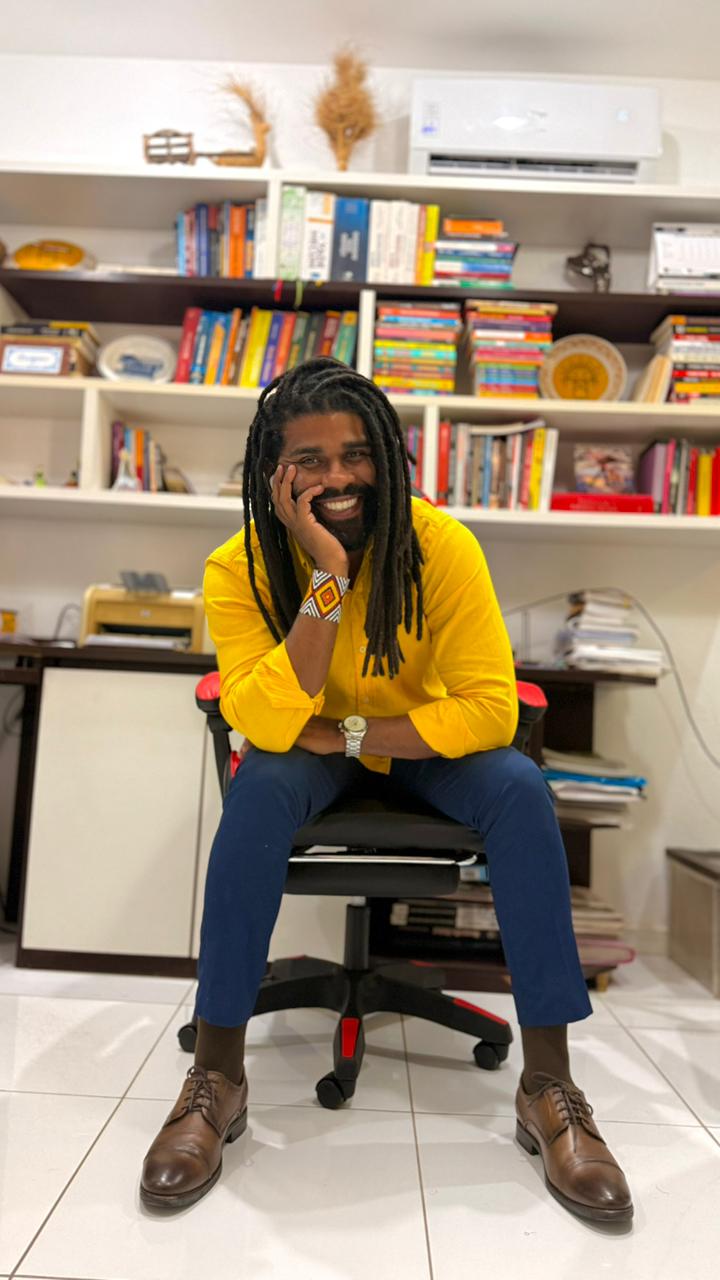 Rômulo em atuação